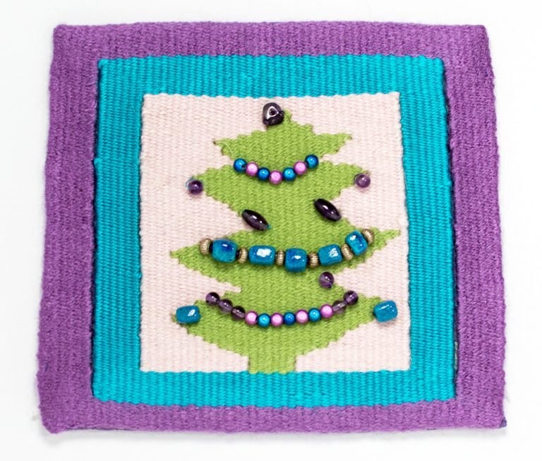 1_Daniels_Jane_Three_Colors_Christmas_Way-1-768x653